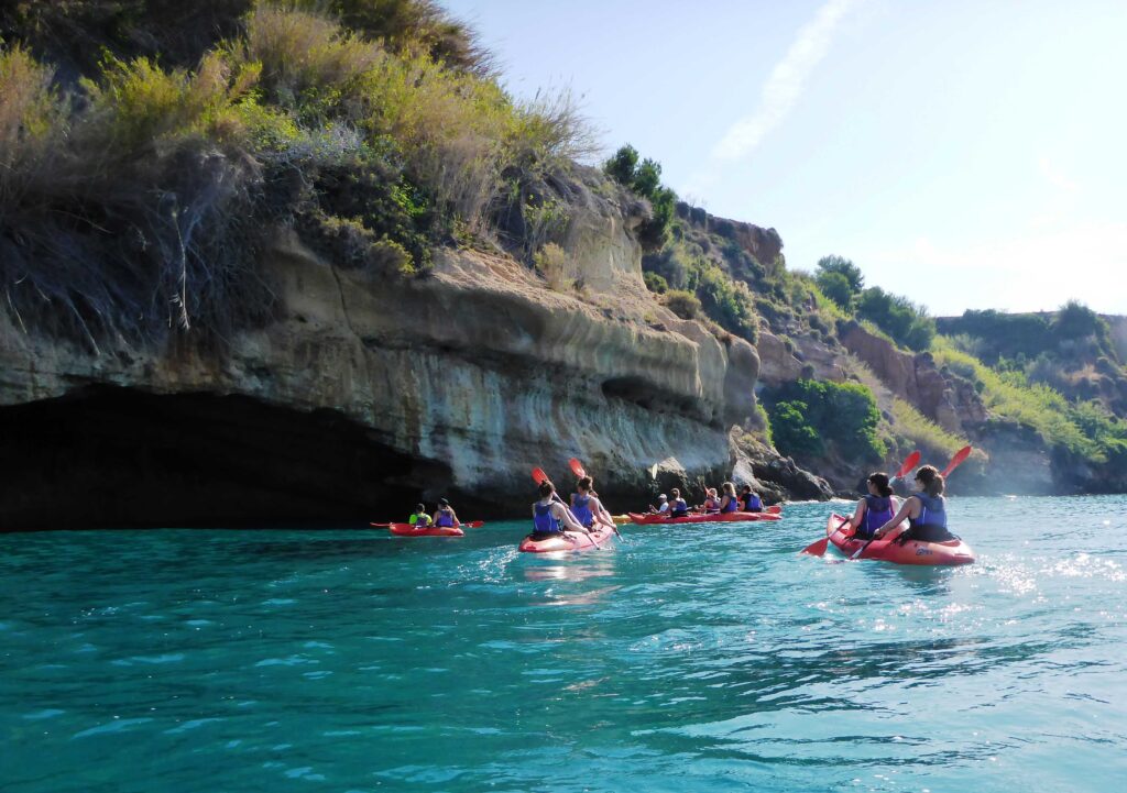 einerja-kayak-playa–(2)_optimized